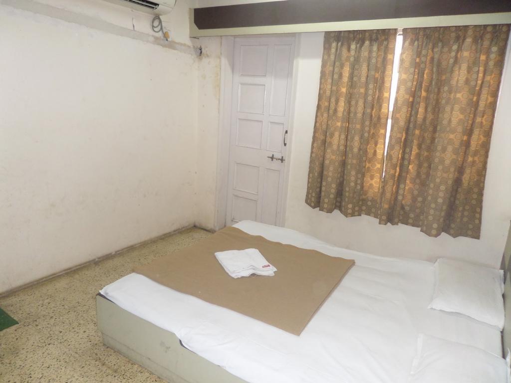 Hotel Shilpa Nashik Exterior photo